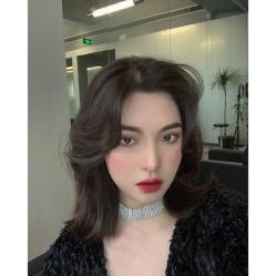 -V8潮牌·接发烫染连锁