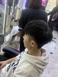 -藤野造型烫发染发