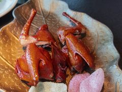 -蝴蝶里·粤菜·点心(龙湖天街&滨江店)