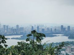 -紫金山山顶公园