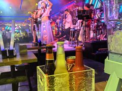 -喜鹊音乐酒馆(西街店)