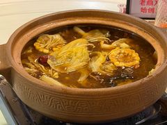 -老鼎万春卤菜(五代传承创始老店)