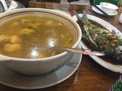 -芦茨金富饭庄·25年老字号·专做稻草鸡