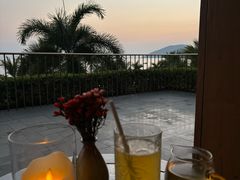 -日落吧·海景咖啡厅·餐酒吧·鸡尾酒·下午茶·乐队表演·浪漫夕阳·三亚文华东方酒店