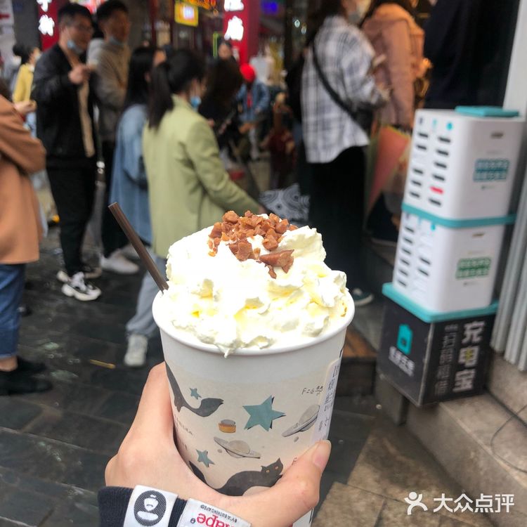 确实蛮有吸引力,没奶油的款没啥吸引力