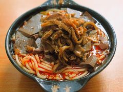 -伟伟羊杂馆