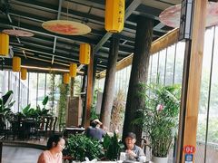 -洈水谣 · 地道荆州松滋菜(菱角湖公园店)