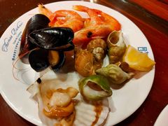 -四海一家自助餐(益田假日广场店)