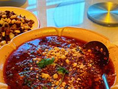 -龙门阵茶屋川菜馆(武康路店)