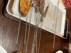 -三个大叔烤羊肉串·歌手驻唱·碳烤鲜肉(西三旗店)