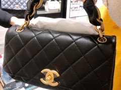 -CHANEL(恒隆广场店)