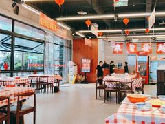 -洪霞餐馆·川菜·鲜货现炒(两江春城店)