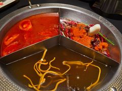 -廖掌柜·重庆鲜货火锅(上海首店)