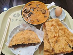 -方中山胡辣汤(顺河路店)