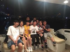 -北外滩百艇汇游艇俱乐部