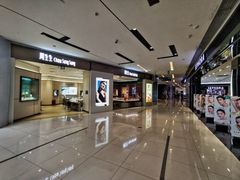 岭南站西门周生生华宇店-岭南站NOVA