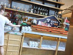 -亚马逊蒸汽活海鲜自助(LCM置汇旭辉广场店)