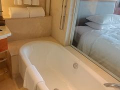 -上海雅居乐万豪侯爵酒店