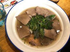 熟牛肉越南河粉-阮氏娘·越南料理(双子塔店)
