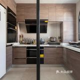 只要提前与他们沟通好，现代或前卫的风格也可以接受