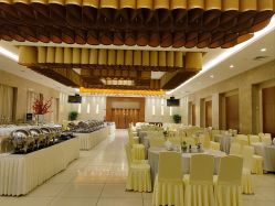 -华东饭店·园林式婚礼宴会厅酒店