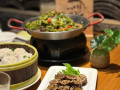 -莲餐厅·湖北菜·潜江小龙虾店(愚园路店)