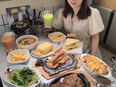-樂麗餐室 · 本地茶餐廳(扬名广场店)