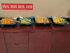 -阿德餐饮小秦川西北菜(福民路店)