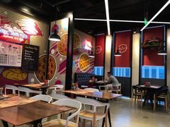 大堂-Tubestation站点比萨(新世界大望路店)
