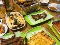 -烤满分·东北烧烤(首经贸店)