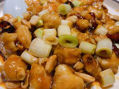 宫爆鸡丁-雲蜀龙阁·金牌水煮鱼(方庄店)