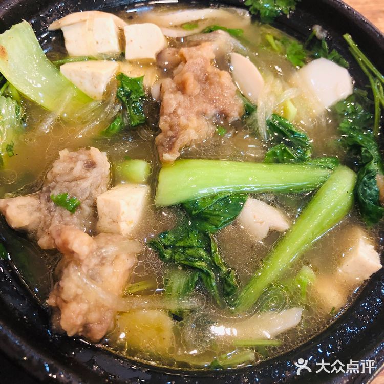 瓦罐推荐酥肉鸡块店 酥肉耐嚼香