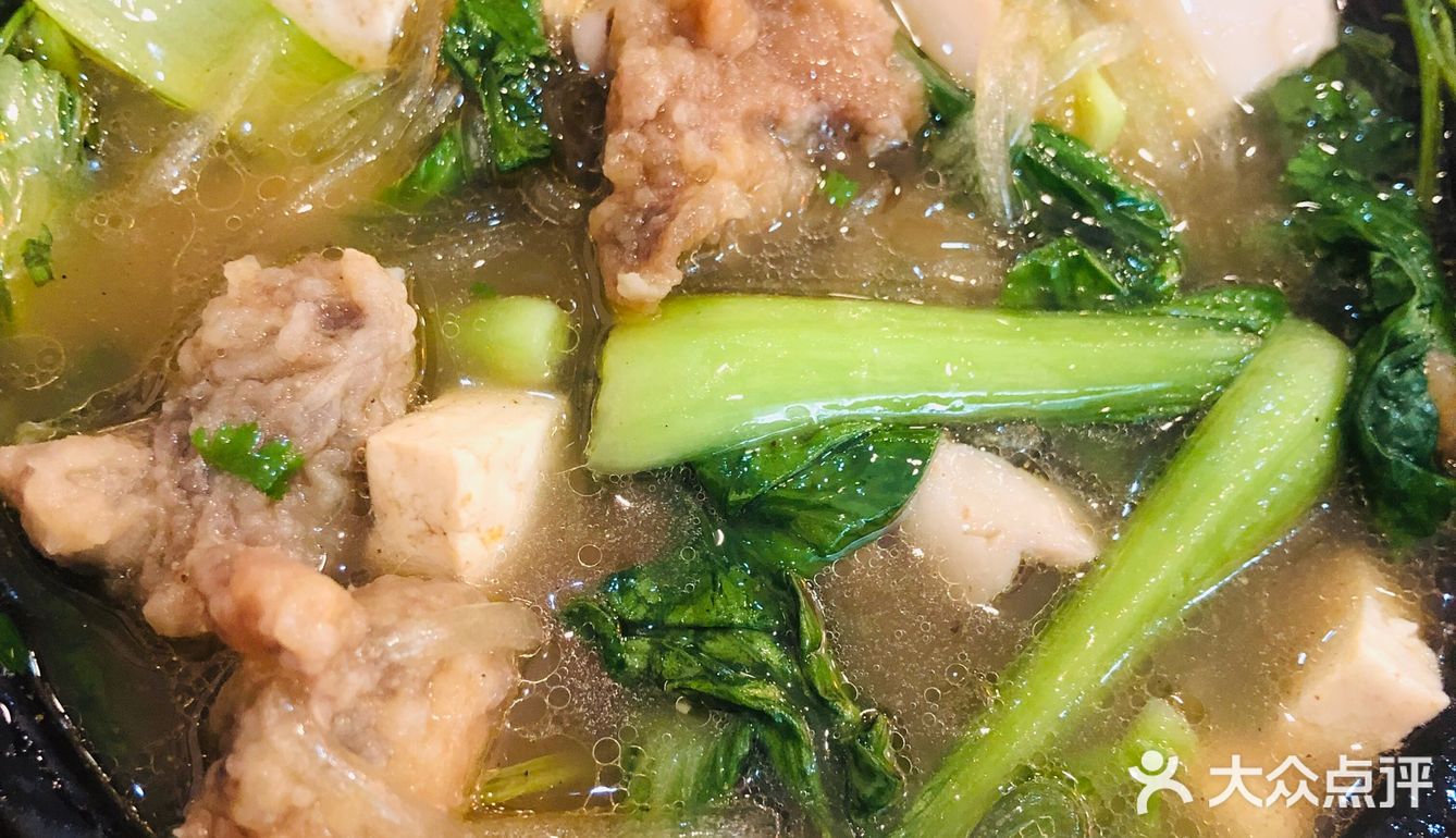 瓦罐推荐酥肉鸡块店 酥肉耐嚼香