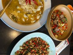 -川流不息·地道川菜·小龙虾(松东路店)