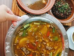 -有红鸡毛店·川菜(建设路店)