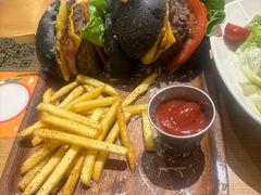 -HELLO 27 意面·沙拉·帕尼尼