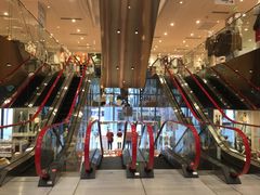 -优衣库(深圳万象天地旗舰店)