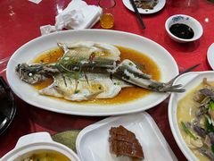 清蒸白水鱼-新虹楼饭庄(崇明陈家镇店)