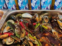 -涨巢·潮玩水疗局