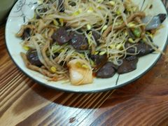 豆芽鹅肠血-牛恒濑粉
