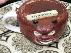 -上海滴水湖皇冠假日酒店