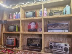 -闯关东东北农家菜(崂山石老人店)