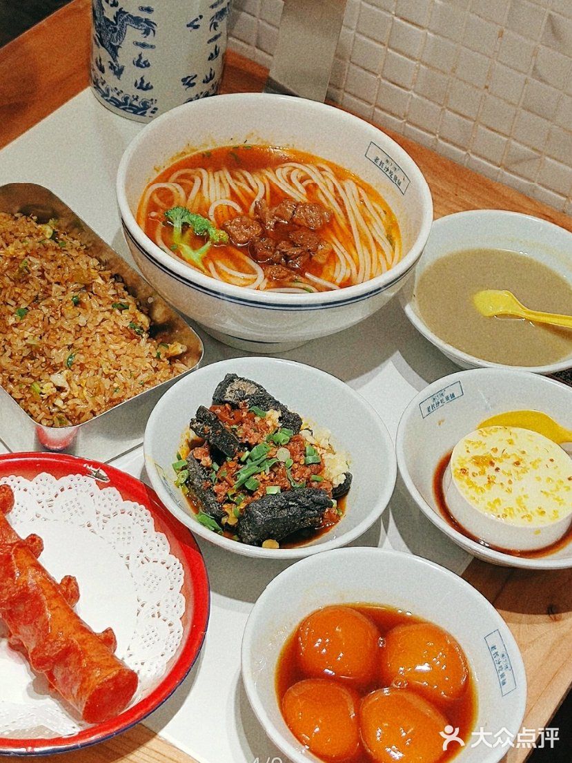 西安探店｜长沙小吃合集，大香肠真的绝绝子