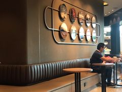 -星巴克(西安机场1店T3到达店)