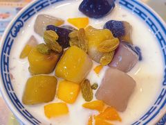 -广信牛奶甜品世家(台东店)