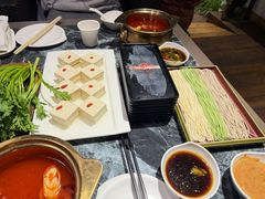 -慢丽江·云南野生菌土鸡锅(西山店)