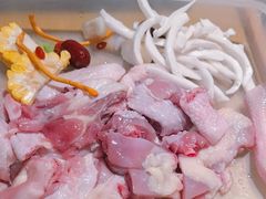 -喃喃椰·糟粕醋·椰子鸡火锅(七堡花园店)