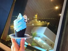 -抱抱地球咖啡馆(国家海洋博物馆店)