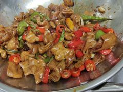 干锅肥肠鸡-小民大排档(江汉路店)