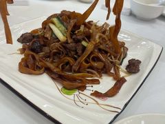 干炒牛河-稻香酒家·34年老字号·港式粤菜(汉街店)
